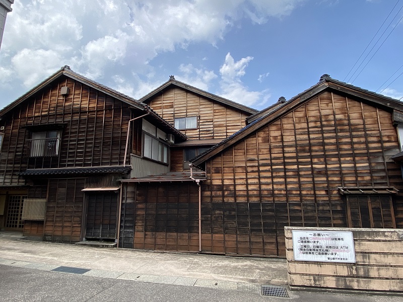 65098-inami-machiya-nanto-city-toyama-traditional-japanese